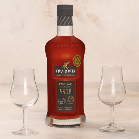 Коньяк РЕВИЗОР VSOP 40% 0,7 (+2 бокала), Франция