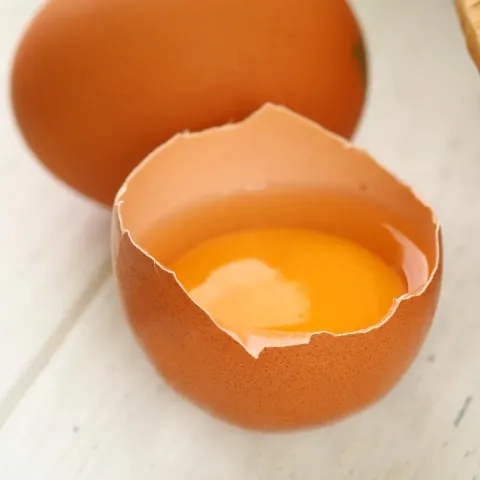 Яйца куриные столовые первой категории 10 шт МясновЪ