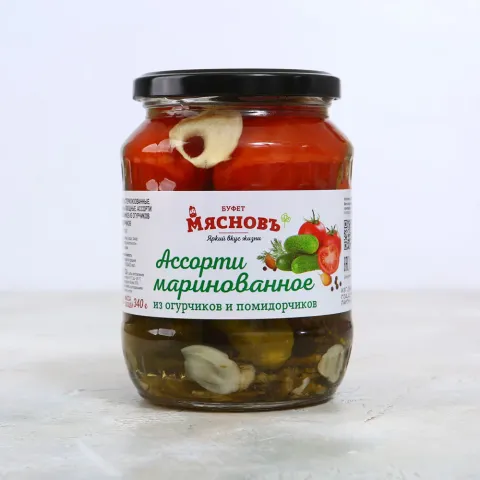 Ассорти маринованное из огурчиков и помидорчиков 680г