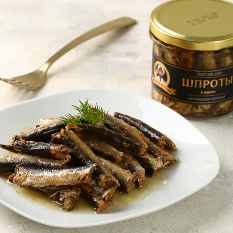 Шпроты из балтийской кильки в масле тушки 250г