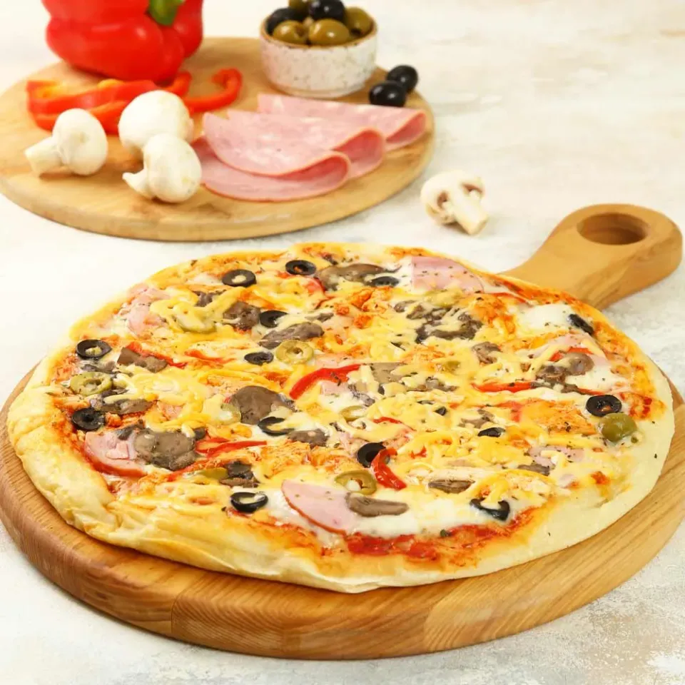 Пицца горячая Курица-ветчина-грибы 29см 530г, ферментация 24ч
