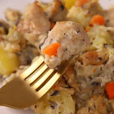 Жаркое из свинины с картофелем и грибами