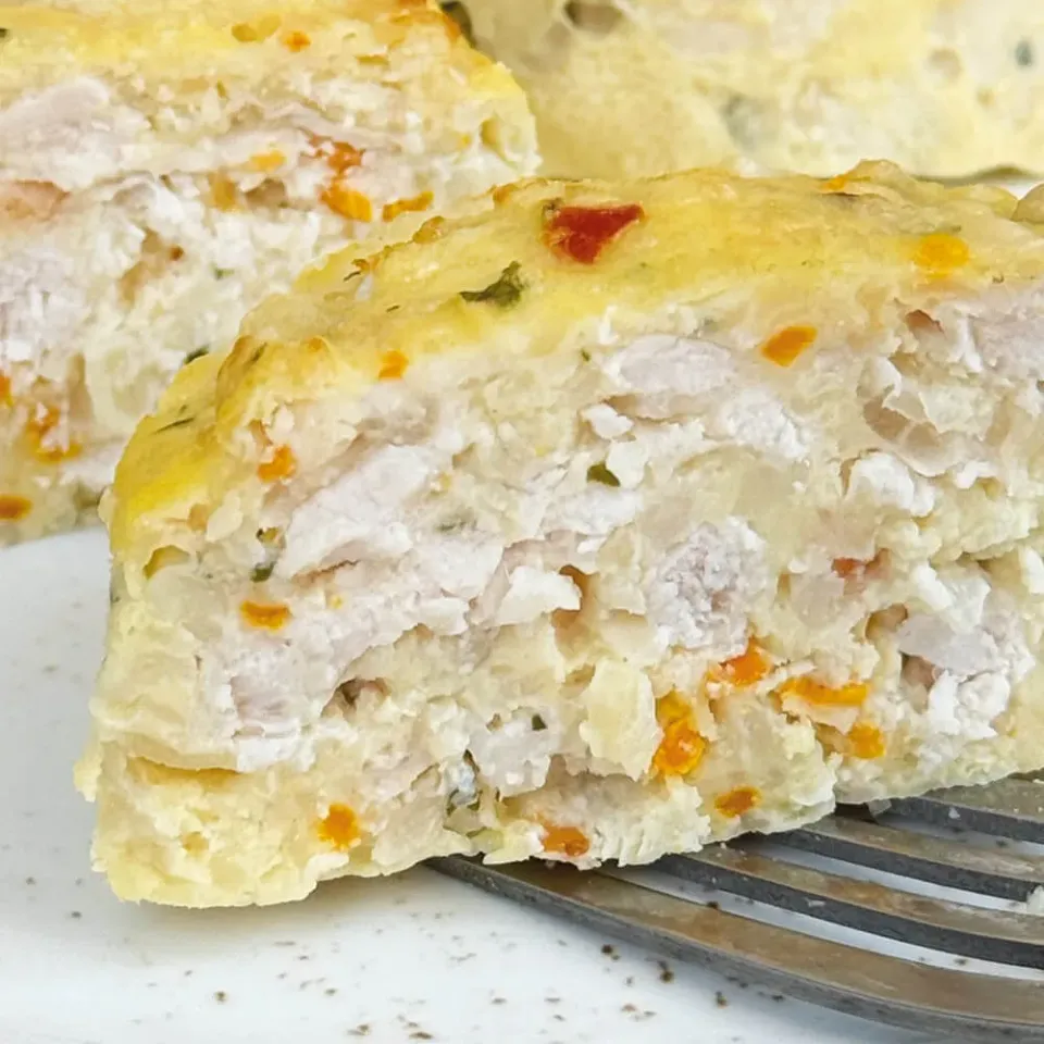 Медальоны из курицы с сыром и капустой