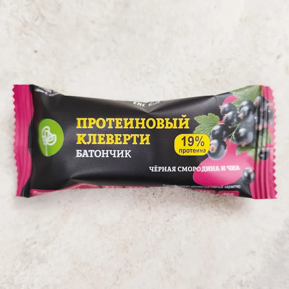 Батончик протеиновый Клеверти черная смородина и чиа 35г