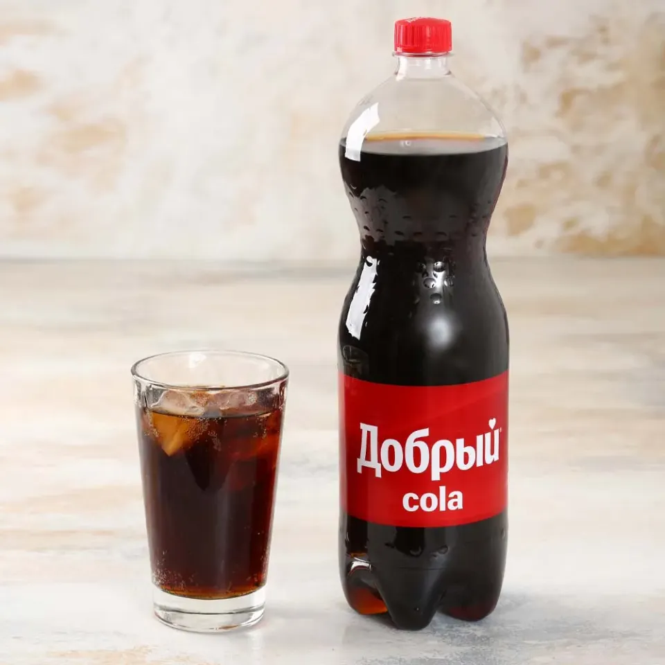 Напиток Добрый Кола сильногазированный с пониженной калорийностью 1,5л