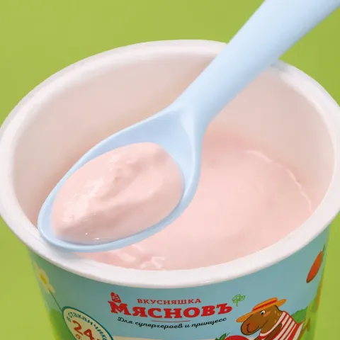 Йогурт греческий с земляникой 4% МясновЪ ВКУСНЯШКА 300г (высокое содержание белка), ферментация 6ч
