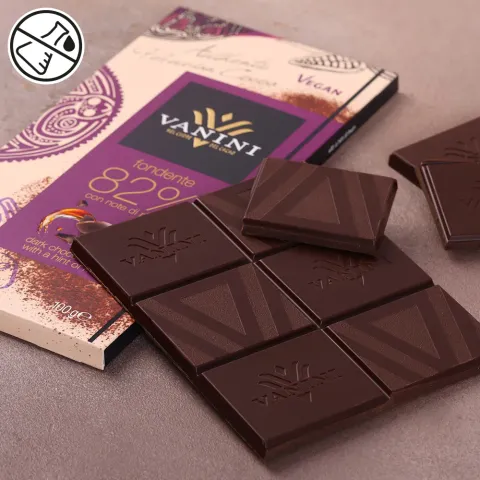 Шоколад горький 82% со вкусом рома Ванини 100г Италия