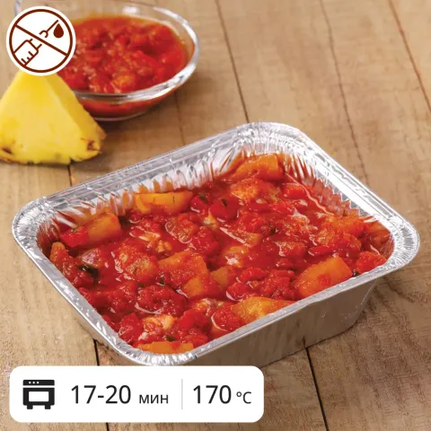 Фрикадельки с мясом молодых бычков в кисло-сладком соусе с болгарским перцем и ананасами в формочке