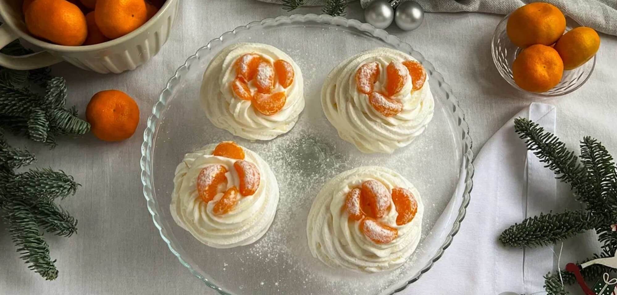 Павлова с мандариновым курдом