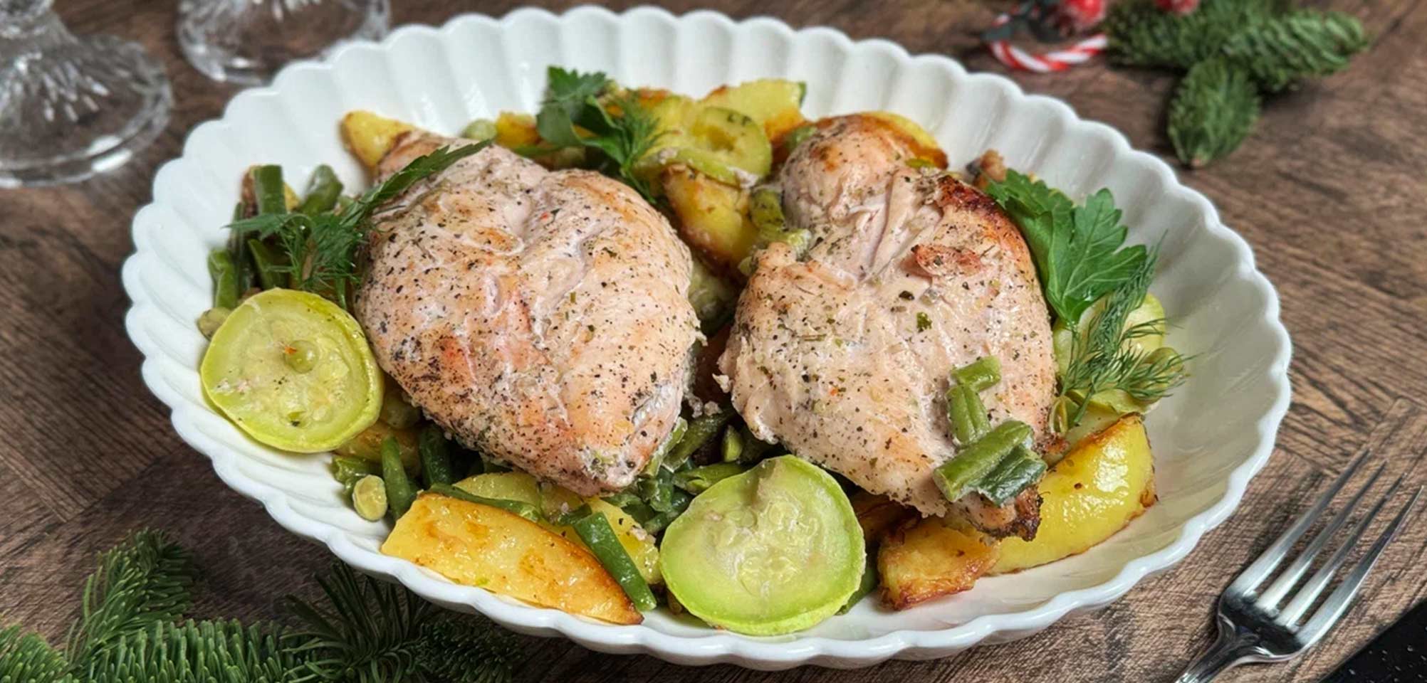 Курица с овощами в сливочном соусе