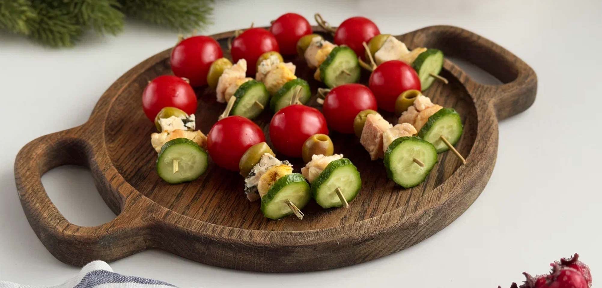 Канапе с курицей и горгонзолой